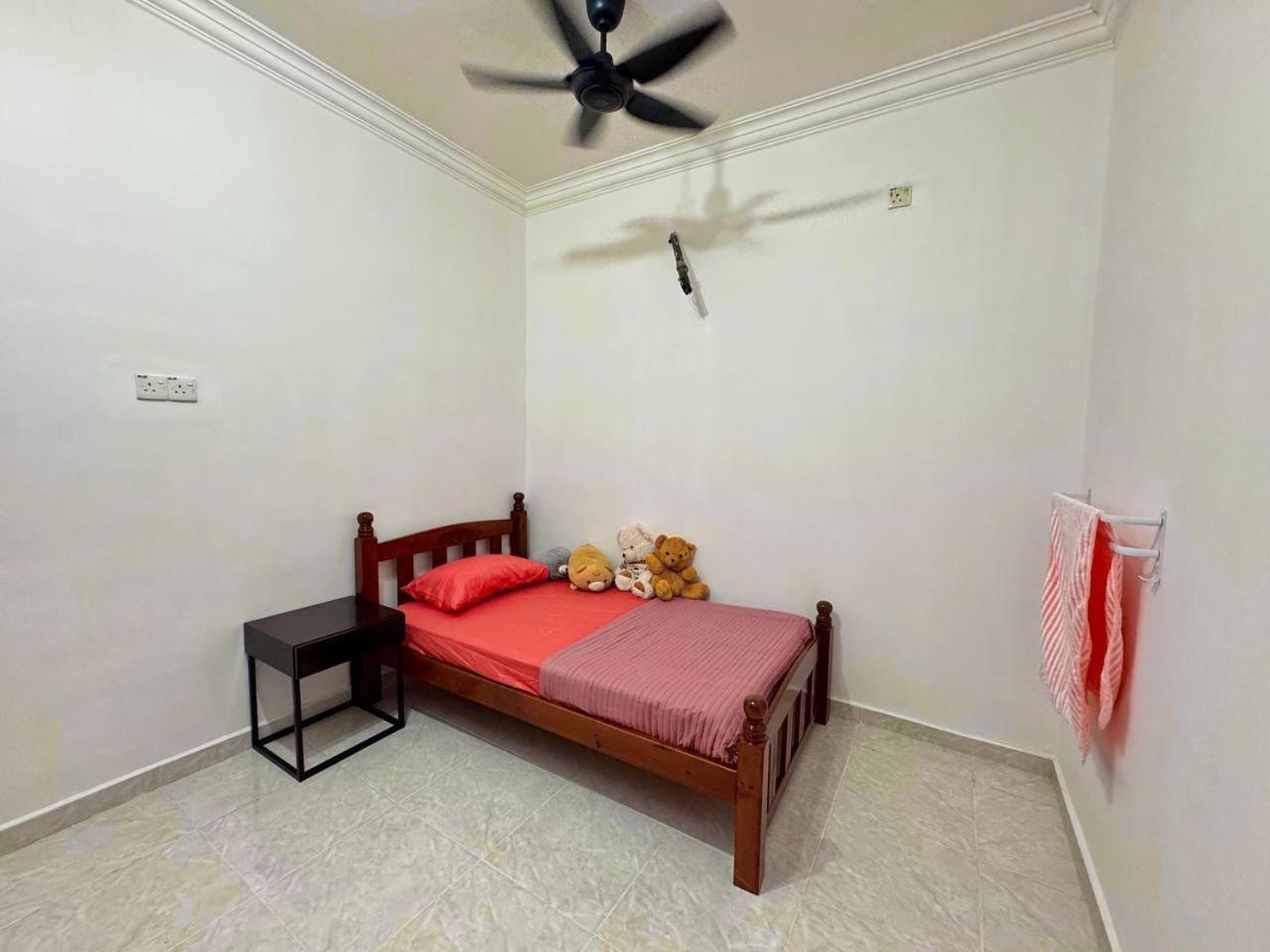Ibai Golf Home Resort Homestay Kuala Terengganu Esterno foto